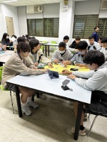 高中課程活化: 《少年Pi的經濟沙盒》從桌遊認識永續發展:S__862298120_0